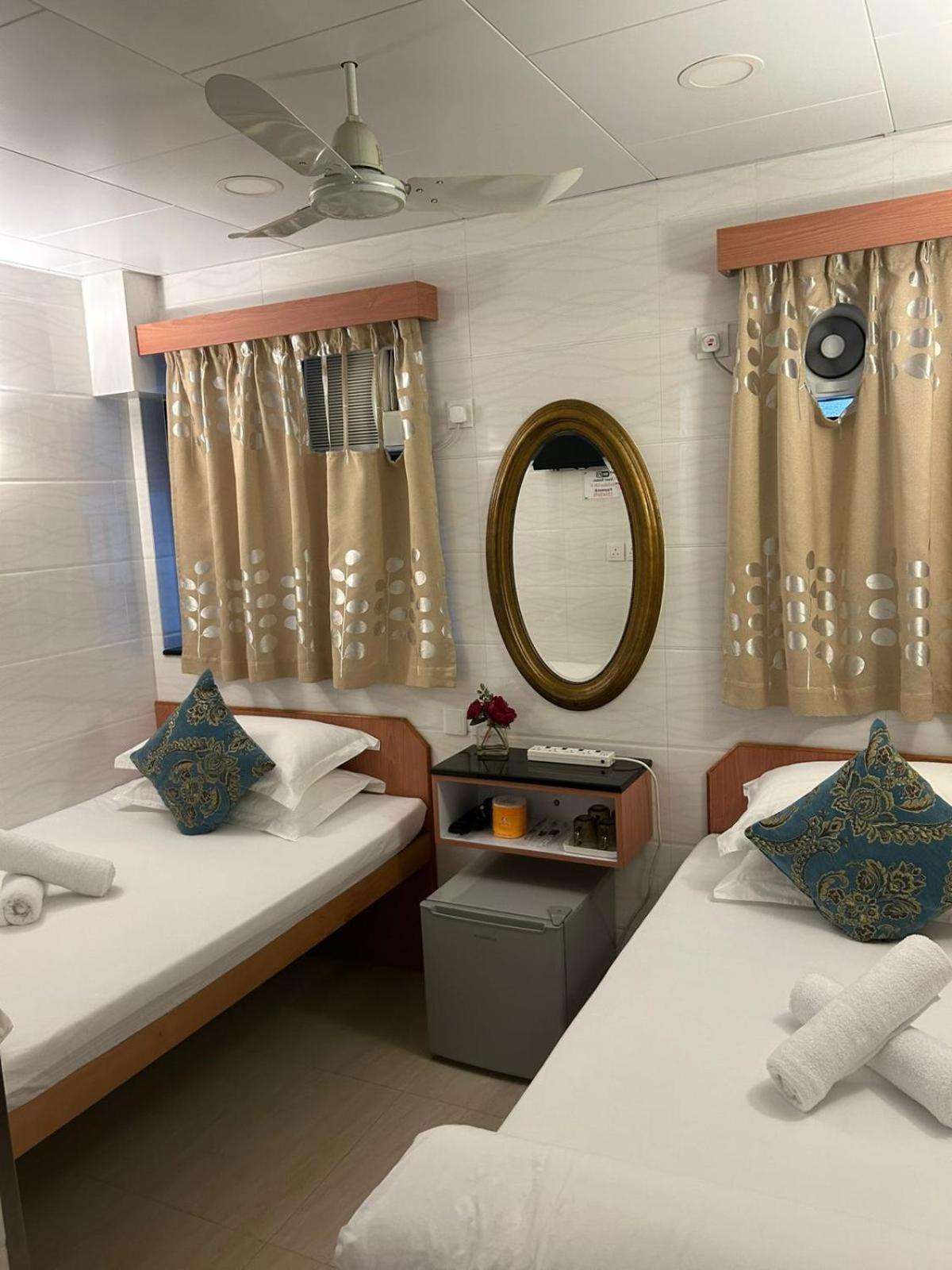 Holiday Guest House هونغ كونغ المظهر الخارجي الصورة