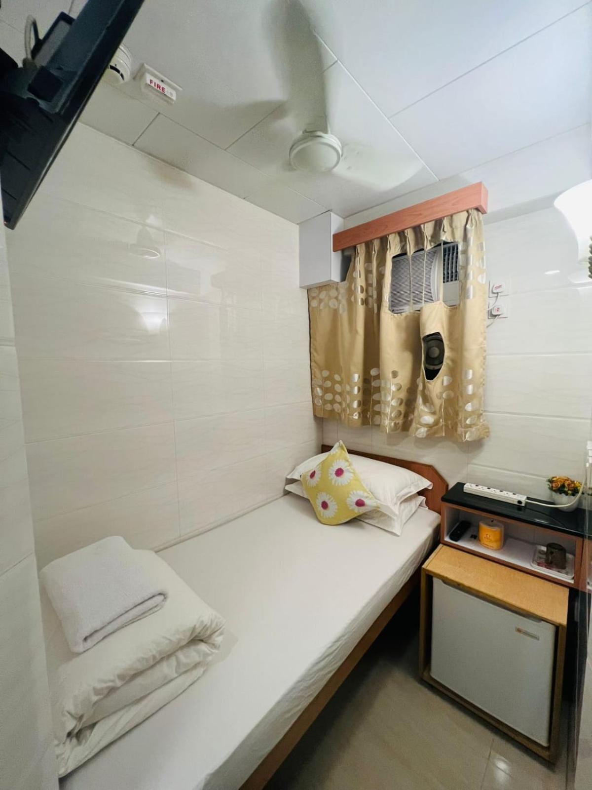 Holiday Guest House هونغ كونغ المظهر الخارجي الصورة