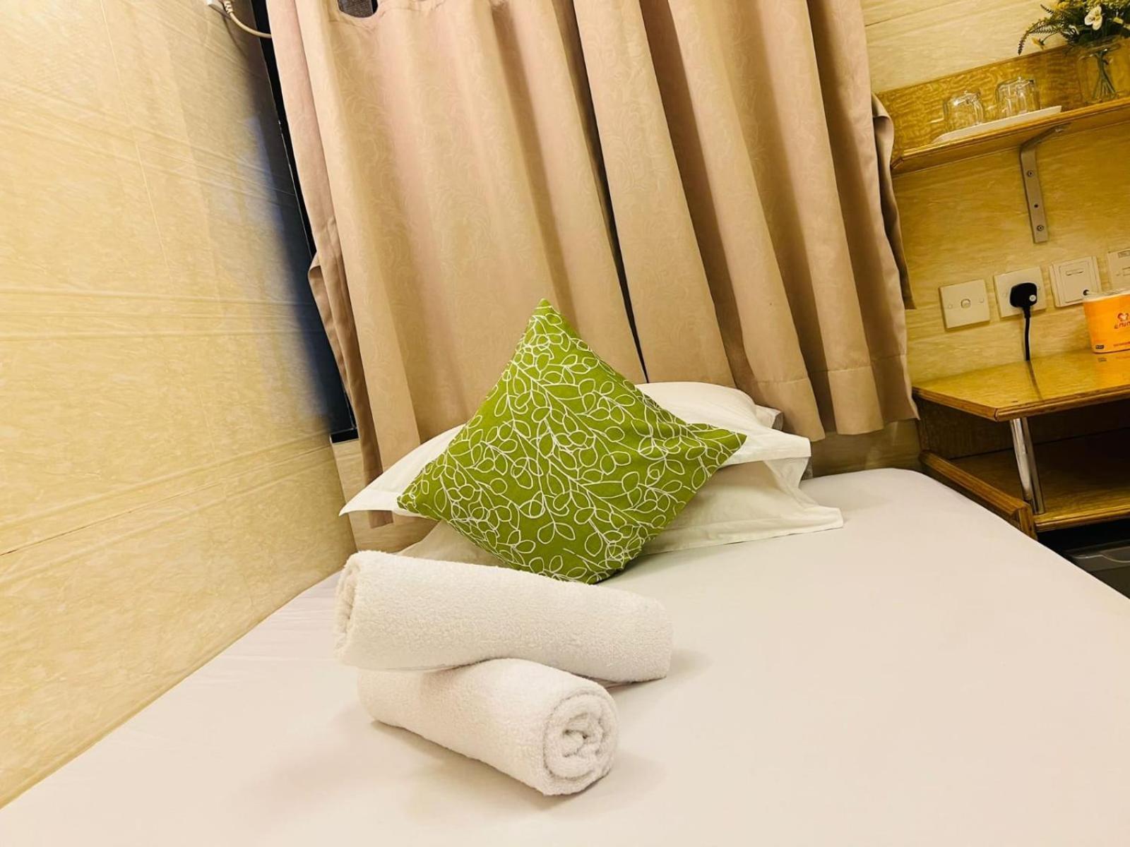 Holiday Guest House هونغ كونغ المظهر الخارجي الصورة