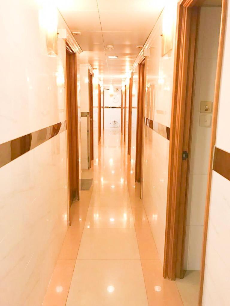Holiday Guest House هونغ كونغ المظهر الخارجي الصورة